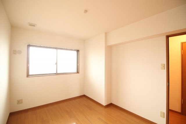 Y.Mジェイドの子供部屋|お子さんのためのお部屋にもぴったりです