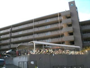 サーパス富雄駅前の画像