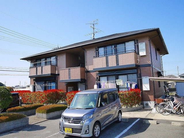 セジュールこもがわの外観|落ち着いた雰囲気の外観です