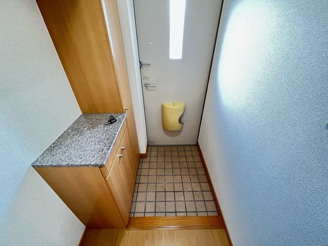 スールブローテの玄関