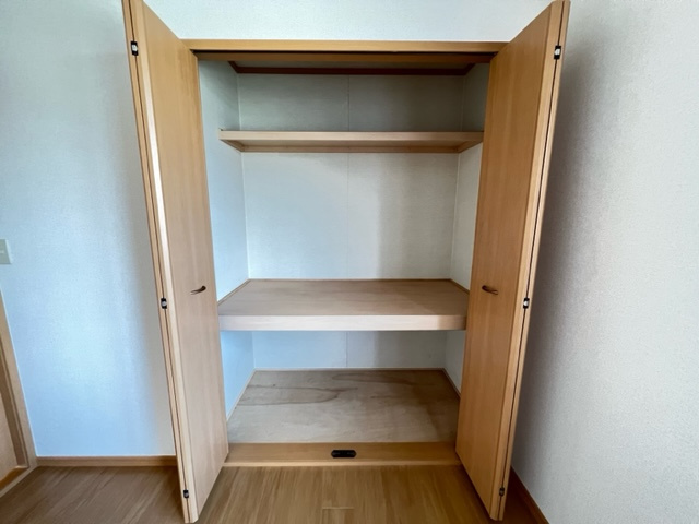 スールブローテの収納