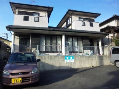 【駐車場】 | パティオローズ | 駐車２台ラクラク可能です！