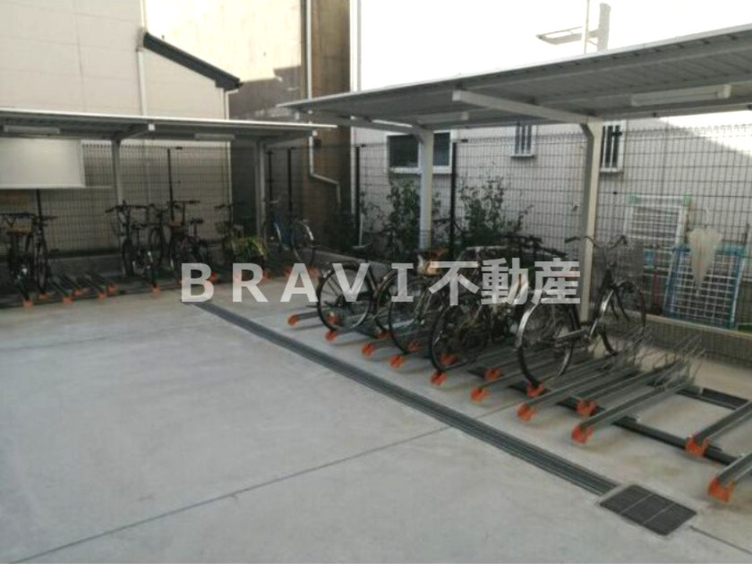 アドバンス大阪ルーチェ　BRAVI不動産のその他共用部分|【アドバンス大阪ルーチェ】駐輪場