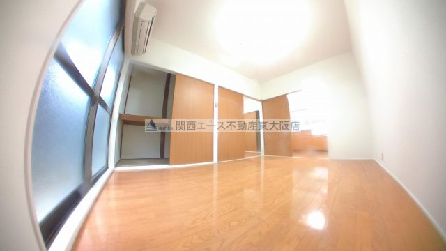 【居間・リビング】 | 宝持ハイツ