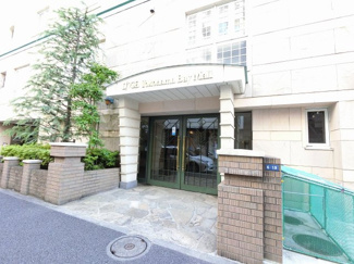 【エントランス】 | JR・私鉄各線「横浜」駅徒歩7分、京急本線「戸部」駅徒歩6分