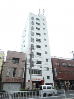 【外観】 | 京急本線「南太田」駅徒歩1分、横浜市営地下鉄ブルーライン「吉野町」駅徒歩7分と好立地。
