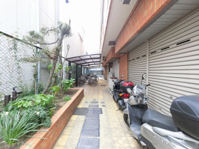 【その他共用部分】 | ライオンズマンション蒔田 | バイク置場