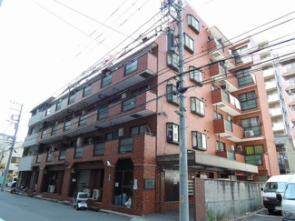 【外観】 | 京浜急行本線「黄金町」駅徒歩4分、横浜市営地下鉄ブルーライン「阪東橋」駅徒歩4分！