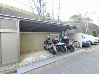 【その他共用部分】 | 藤和ライブタウン中山弐号棟 | バイク置場