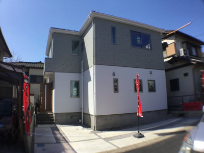 【外観】 | 桶川市　上日出谷デザイン新築住宅全1棟 | 外観は落ち着いています