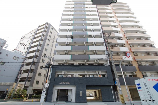 アドバンス西梅田ラシュレ　仲介手数料無料の外観