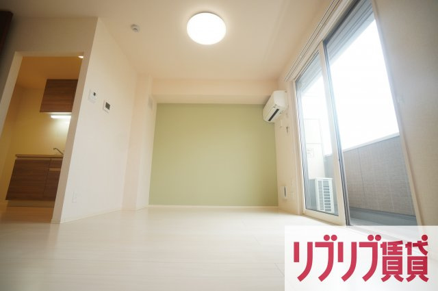 プチクールⅤの居間・リビング