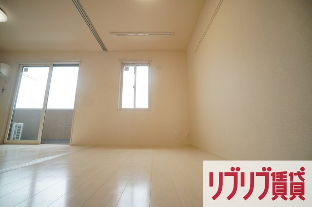 プチクールⅤの洋室