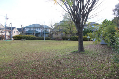 【周辺】 | 大津市朝日2丁目6-15　中古戸建 | 隣は公園