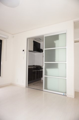 【洋室】 | メゾンプルミエールＡ | メゾンプルミエールＡ　洋室