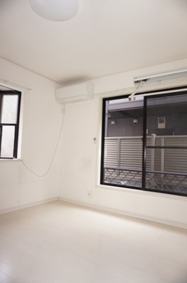 【洋室】 | メゾンプルミエールＡ | メゾンプルミエールＡ　洋室