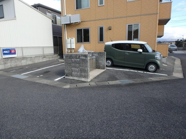 シエスタの駐車場