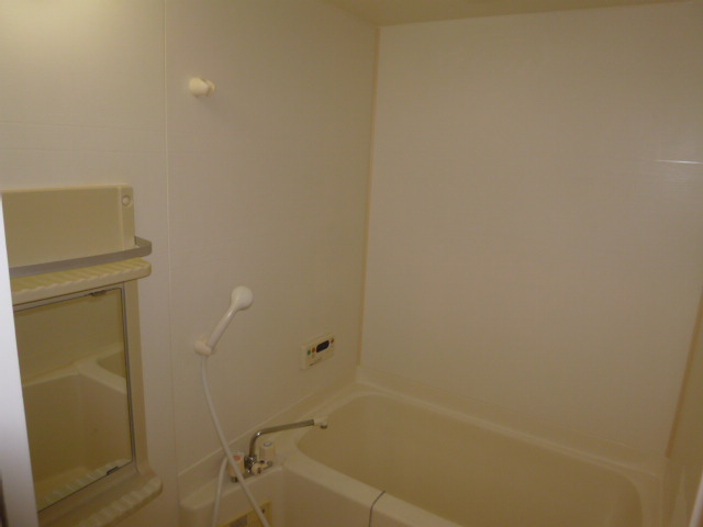 グランデ・ルミエールの浴室