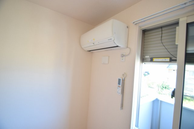 プランドールの設備|エアコンがついています（別間取り）