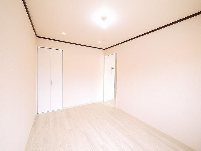 タウニィ箕山の洋室|使い勝手のいい洋室です