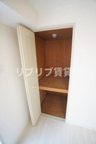 メゾンリヴィエール道場北の収納