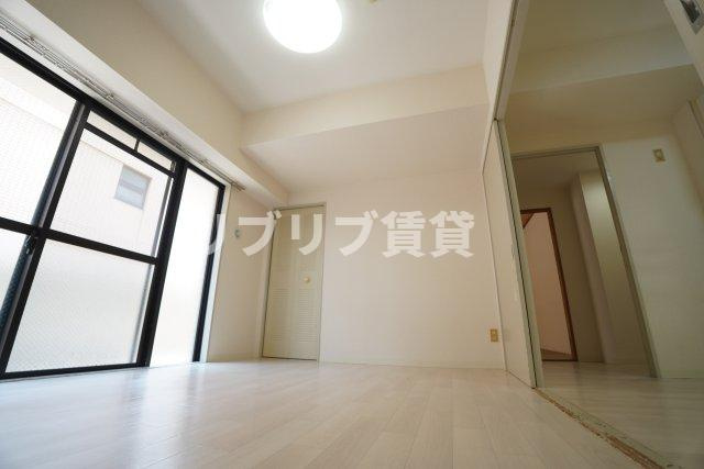 メゾンリヴィエール道場北の寝室