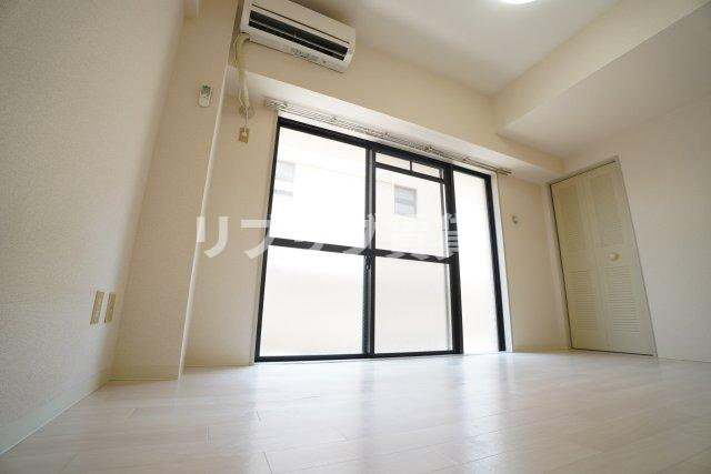 メゾンリヴィエール道場北の寝室