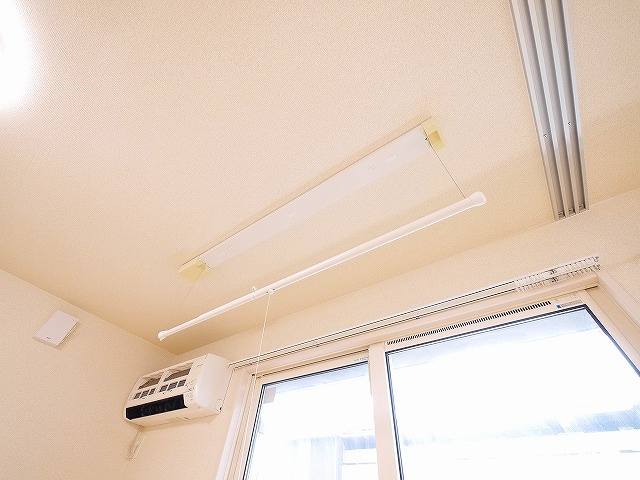 グランエステート奈良の設備|室内物干しです