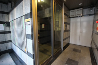 【ロビー】 | 建物の内部です