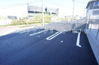 【駐車場】