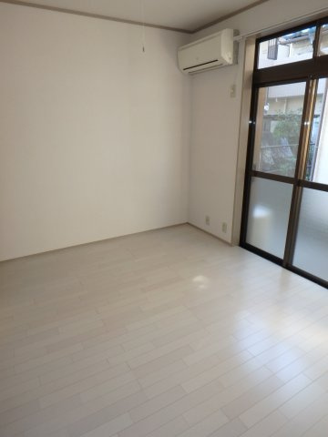 【洋室】 | Village HIRO