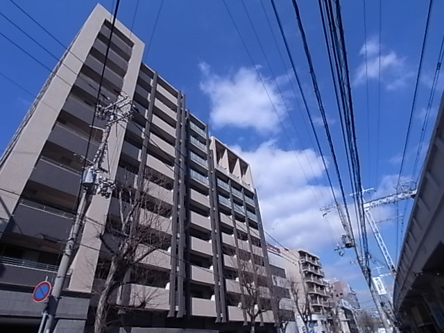 プレジールサンノミヤ３の外観