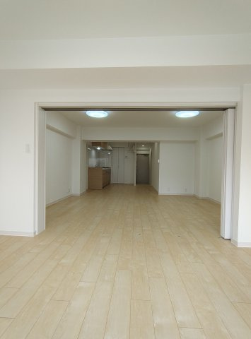 北野町アーバンライフの居間・リビング