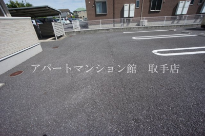 【駐車場】 | ノーブルアビタシオンD