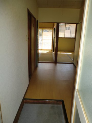 【玄関】 | 吉田ハイツ | ＜吉田ハイツ＞