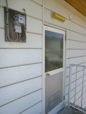 【玄関】 | 吉田ハイツ | ＜吉田ハイツ＞