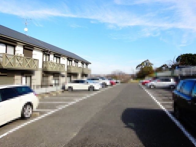 ビューテラスさやまの駐車場
