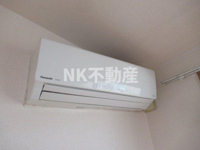 【玄関】 | アルカサールYOSHIYANI（アルカサールヨシタニ）（若江岩田賃貸） | 落ち着いた玄関です