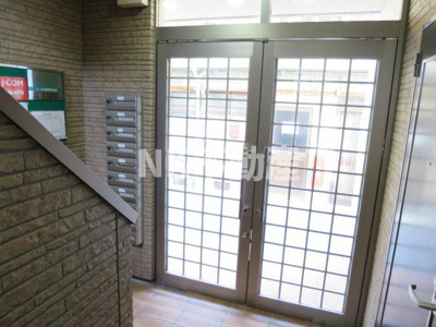 【ロビー】 | アルカサールYOSHIYANI（アルカサールヨシタニ）（若江岩田賃貸） | 建物の内部です