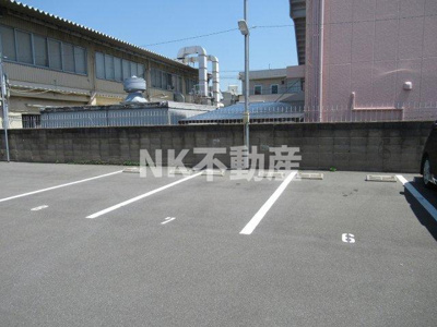 【駐車場】 | ラ・ルーチェM（若江岩田賃貸） | 駐車場完備です