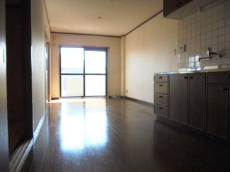 【居間・リビング】 | ル・ソレイユ・メゾン | LDK12帖★