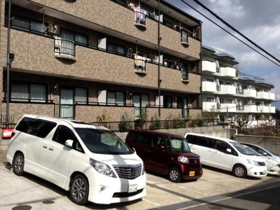 【駐車場】 | ル・ソレイユ・メゾン | 敷地内駐車場★