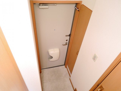 【玄関】 | ロイヤルコート