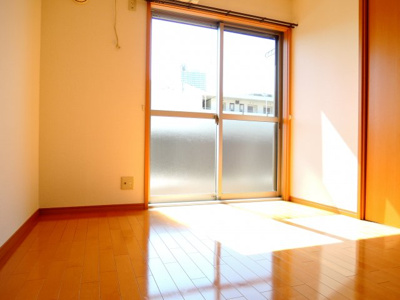 【洋室】 | ロイヤルコート