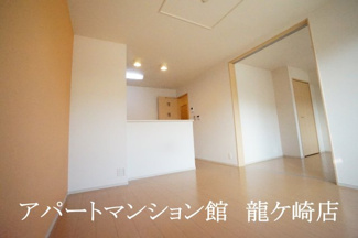【居間・リビング】 | アイランドヒルズアミビヨンド