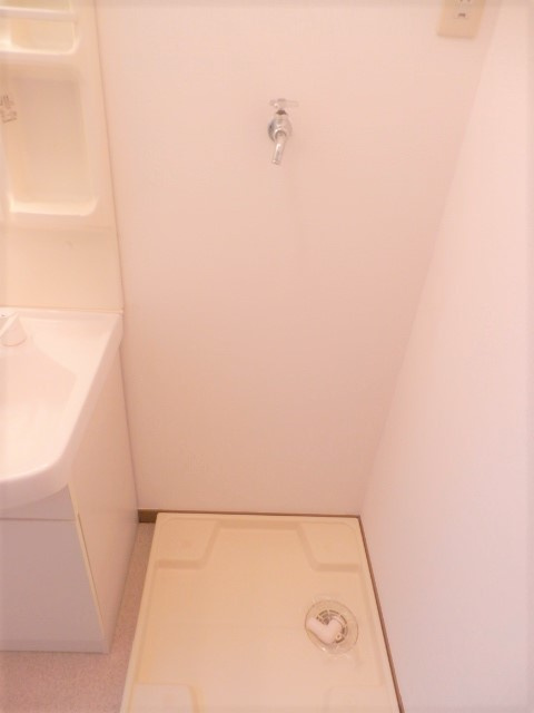 アンプルールブワ　セストの設備|室内洗濯機置場
