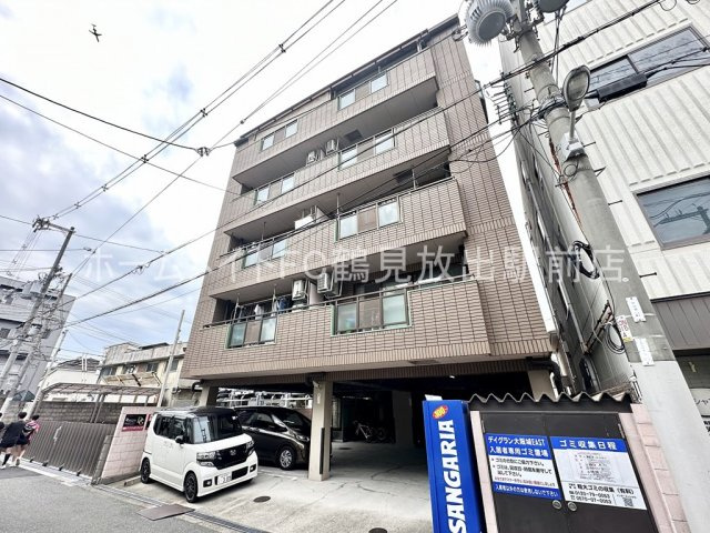 デイグラン大阪城EASTの外観