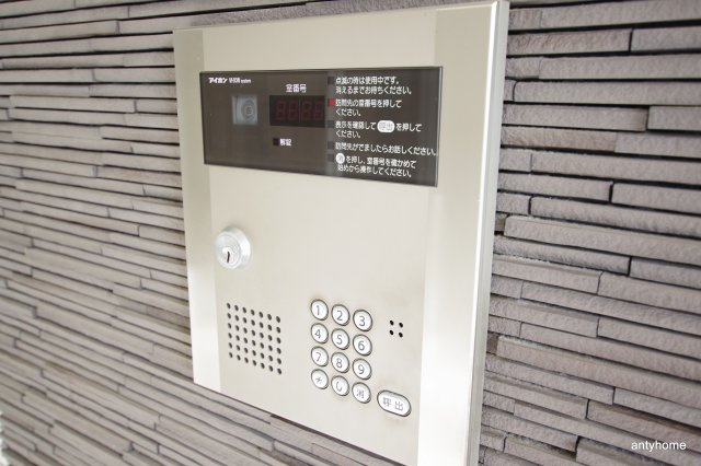 レオンコンフォート新梅田　仲介手数料無料のセキュリティ