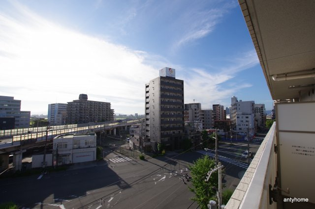 レオンコンフォート新梅田　仲介手数料無料の展望