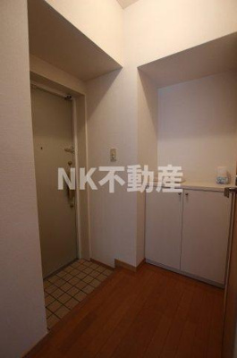 【玄関】 | グランガーデン足代新町（布施賃貸） | ゆったりとした玄関です